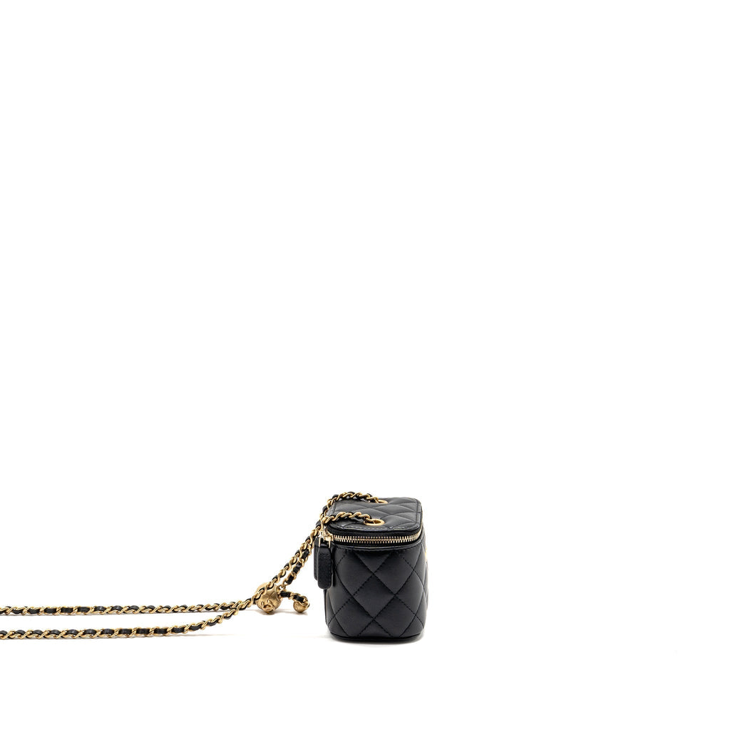 chanel-pearl-crush-mini-vanity-with-chain-lambskin-black-ghw-3