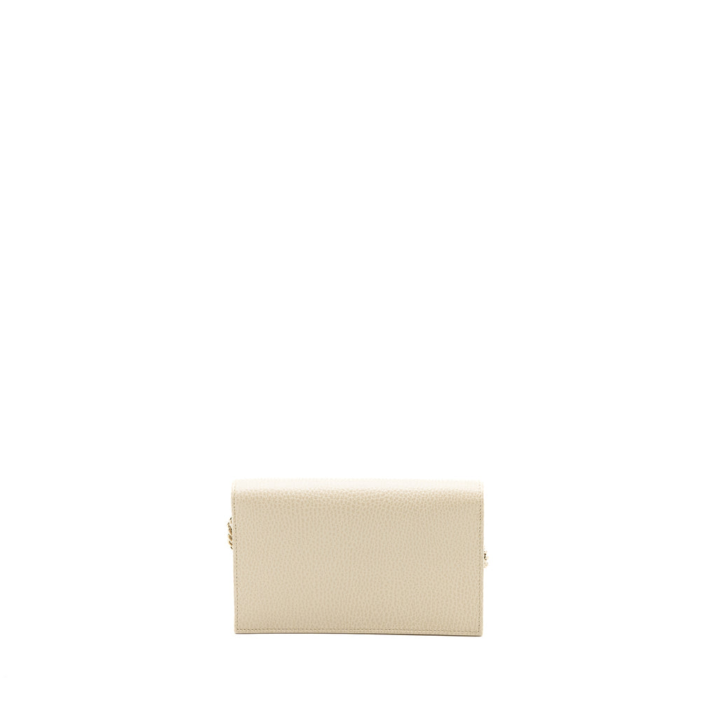 gucci-interlocking-g-crossbody-chain-bag-wallet-white-lghw
