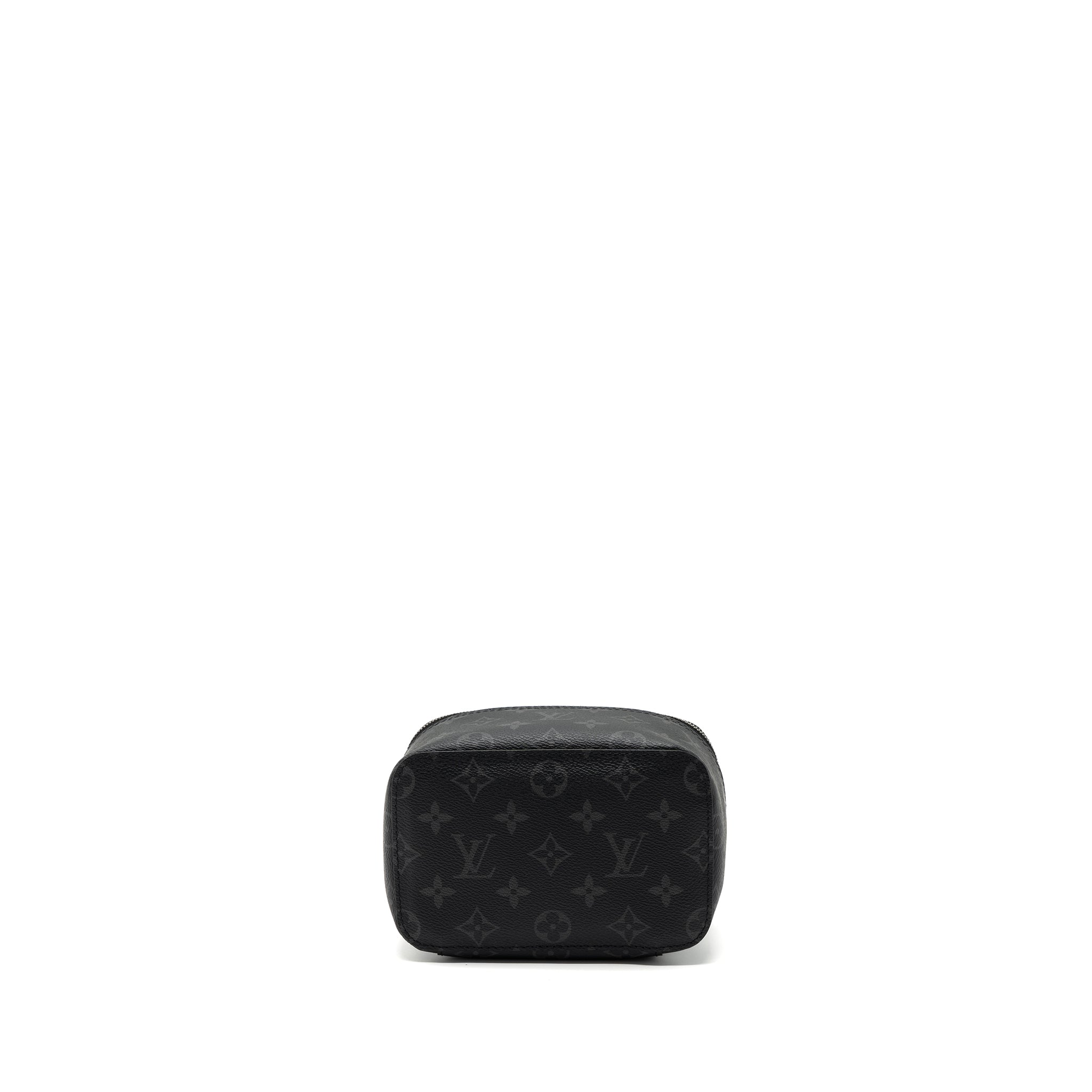 louis-vuitton-cube-de-rangement-pm-monogram-eclipse-shw