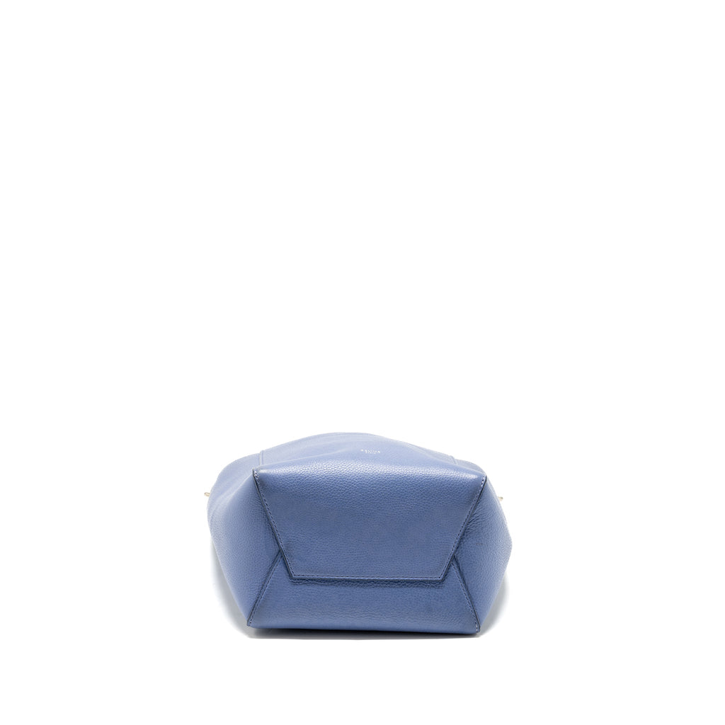 celine-sangle-bucket-bag-calfskin-light-shw