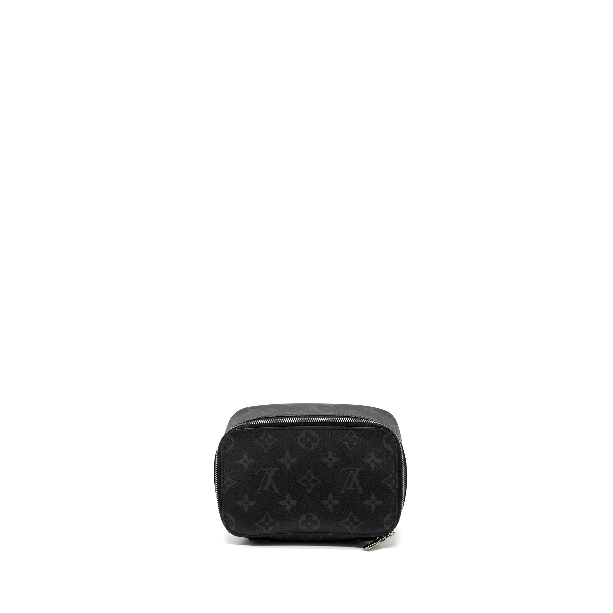 louis-vuitton-cube-de-rangement-pm-monogram-eclipse-shw