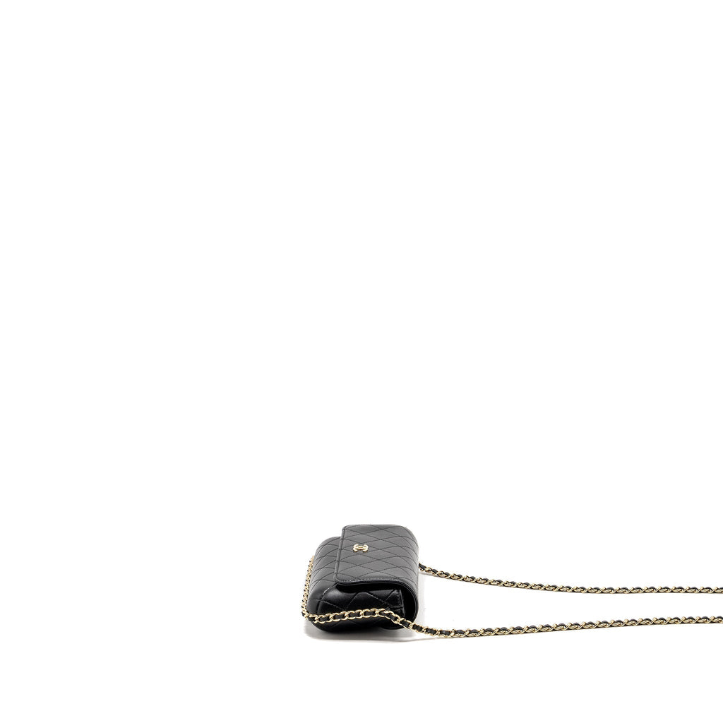 chanel-22a-phone-case-mini-wallet-on-chain-lambskin-black-lghw-microchip-copy