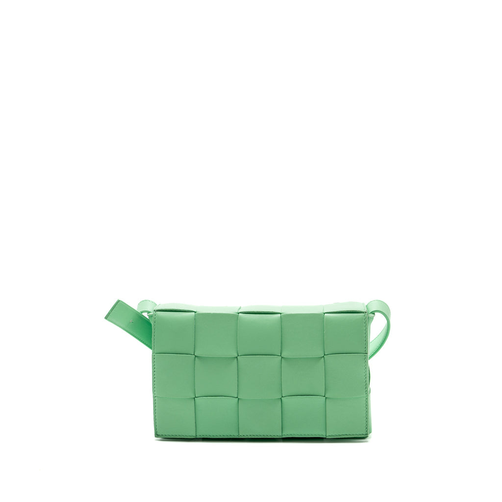 bottega-veneta-classic-cassette-bag-lambskin-light-green-shw-copy