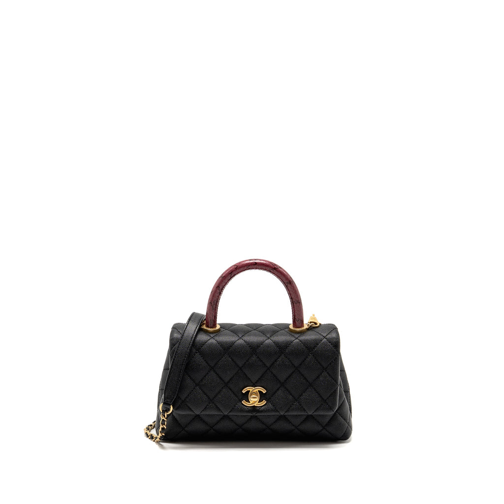 chanel-small-coco-handle-with-snake-embossed-handle-caviar-black-ghw
