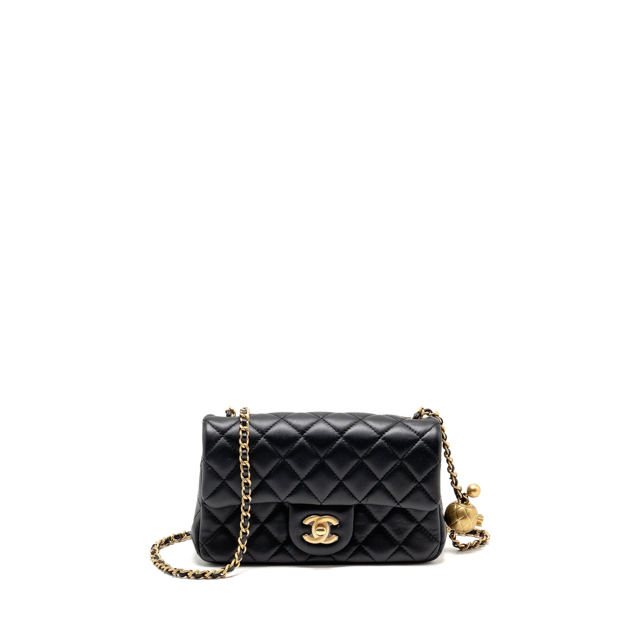 chanel-pearl-crush-mini-rectangular-flap-bag-lambskin-black-ghw-microchip-copy-3