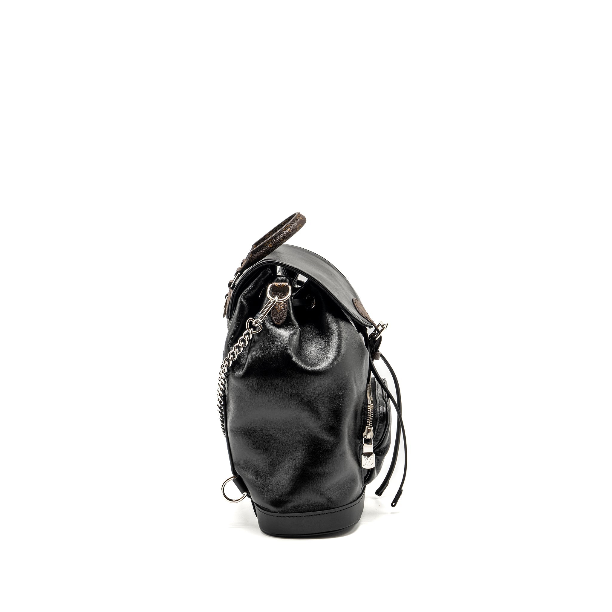 louis-vuitton-montsouris-backpack-pm-lambskin-black-shw