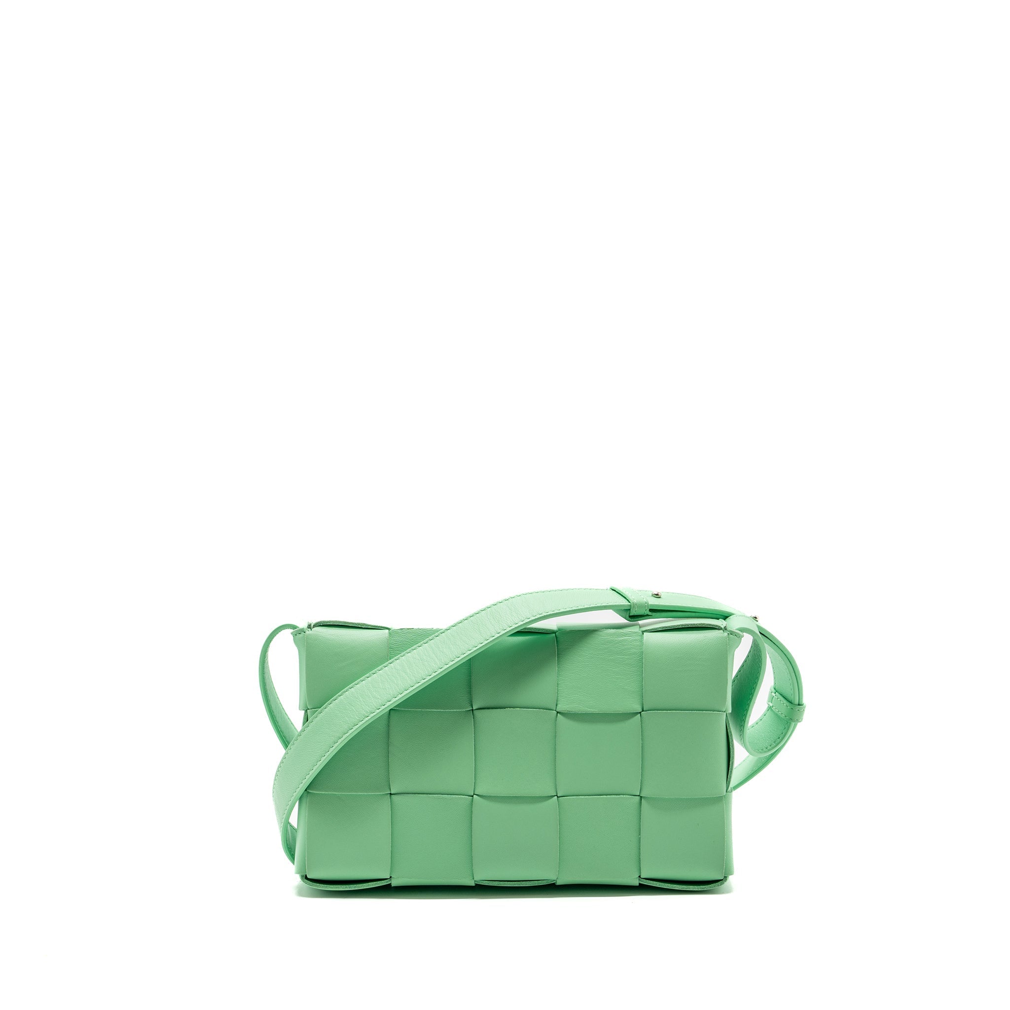 bottega-veneta-classic-cassette-bag-lambskin-light-green-shw-copy
