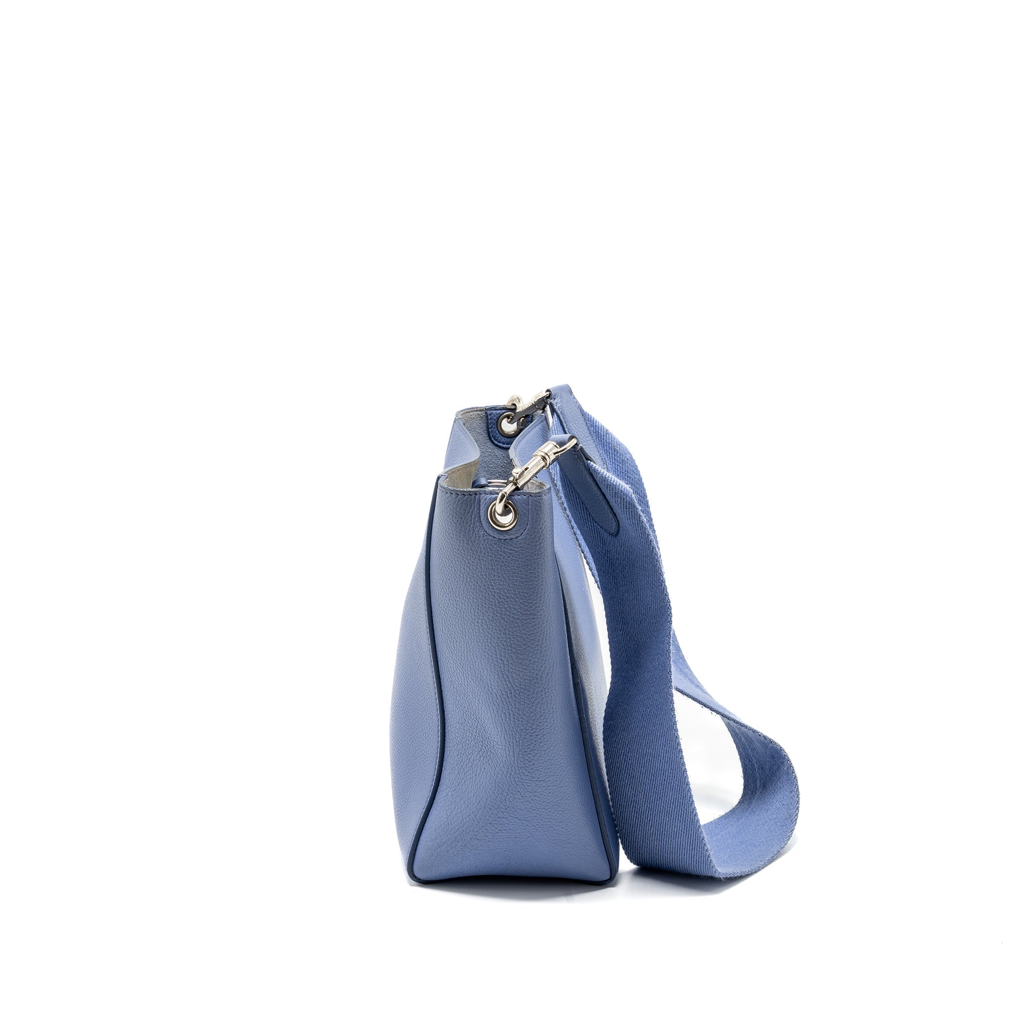 celine-sangle-bucket-bag-calfskin-light-shw