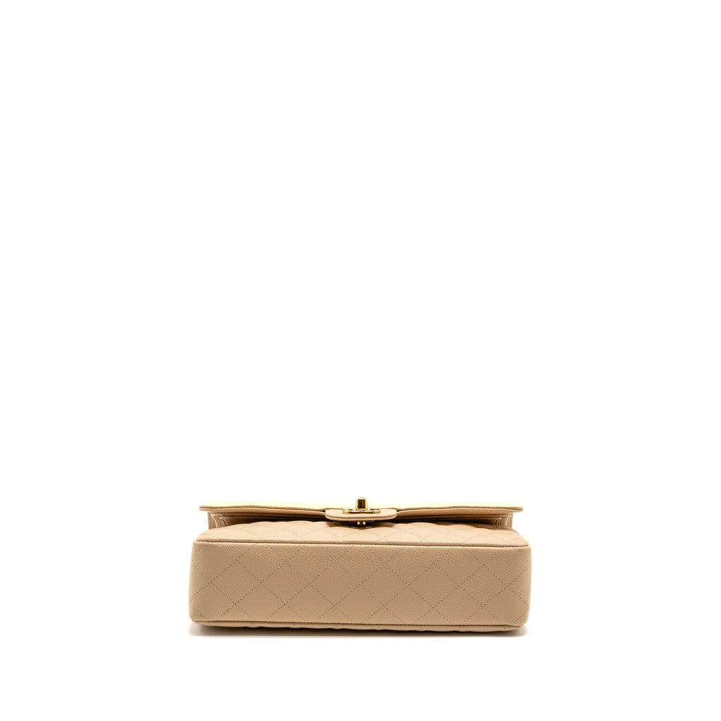 chanel-medium-classic-double-flap-caviar-beige-ghw