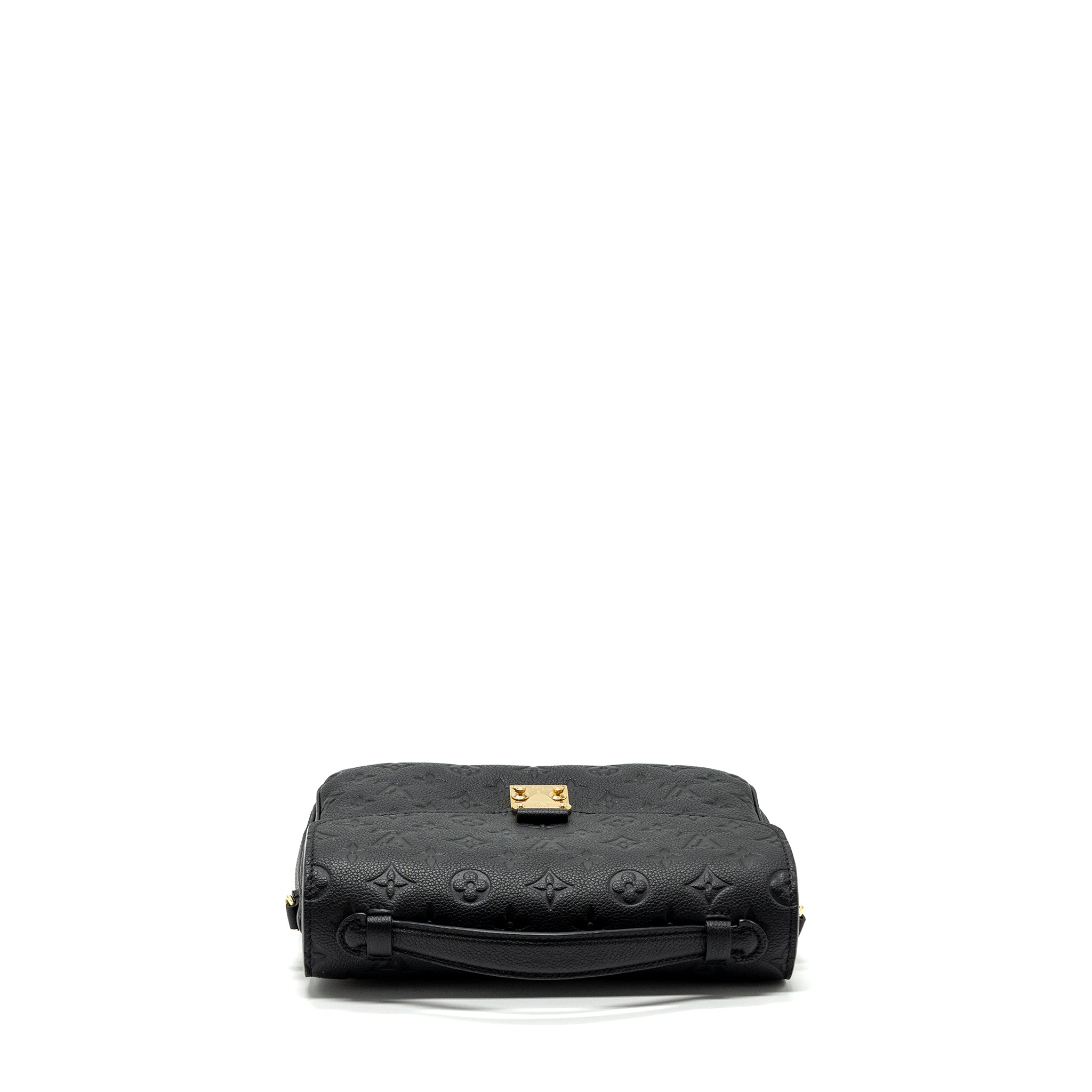 louis-vuitton-metis-pochette-monogram-empreinte-leather-black-ghwnew-version