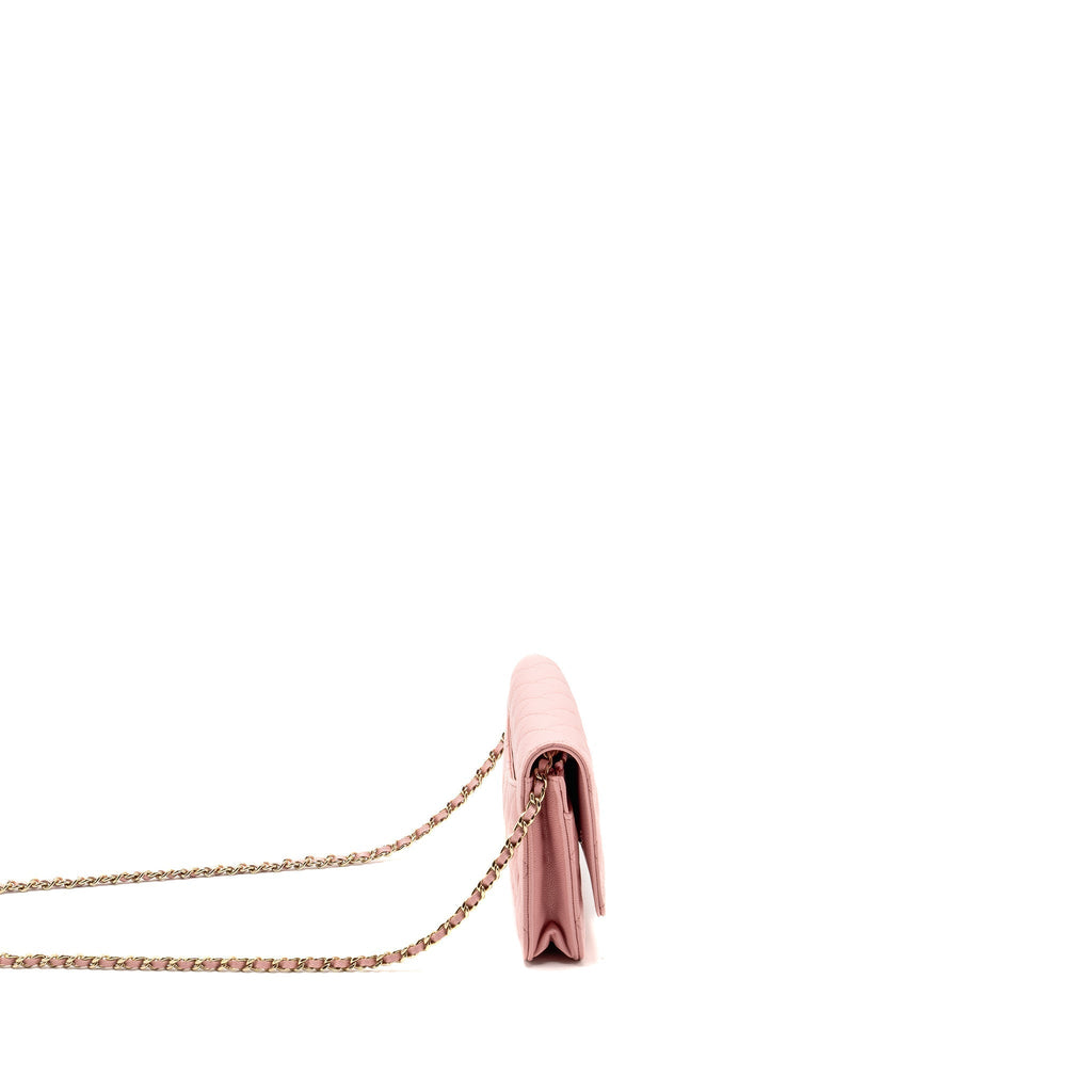chanel-classic-wallet-on-chain-caviar-pink-lghw-microchip