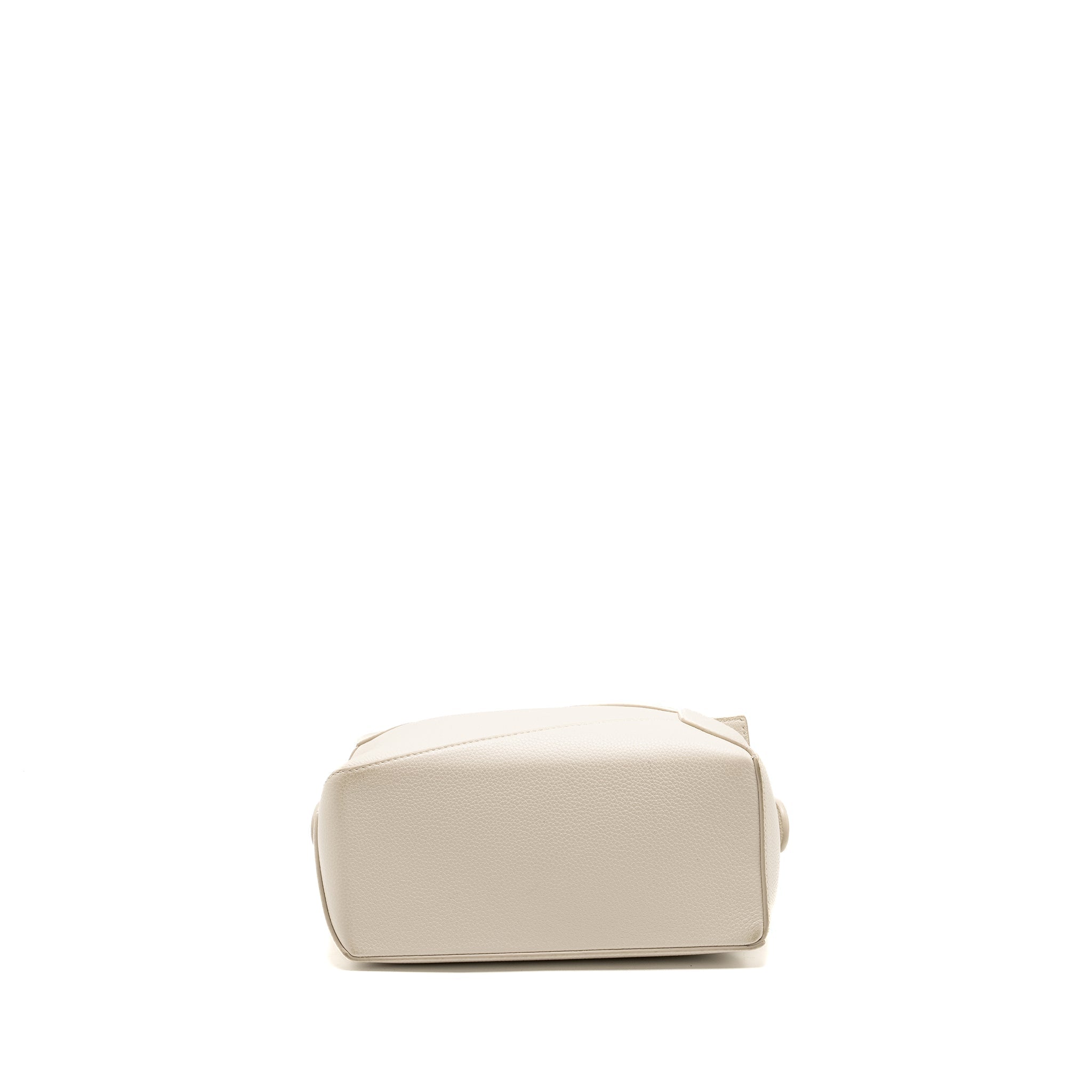 loewe-small-puzzle-bag-grained-calfskin-white-shw-copy-1
