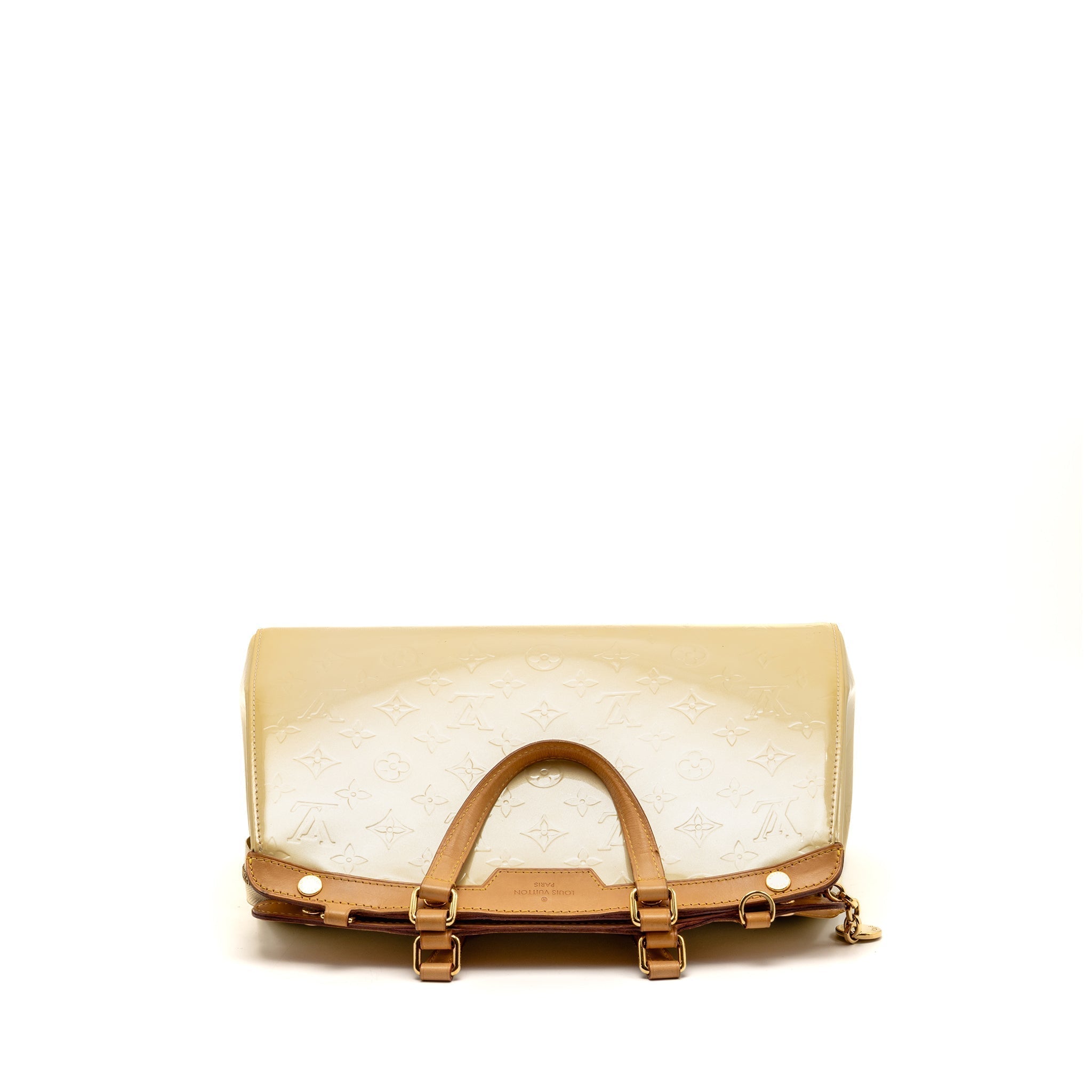 louis-vuitton-vernis-brea-mm-patent-monogram-light-beige-ghw