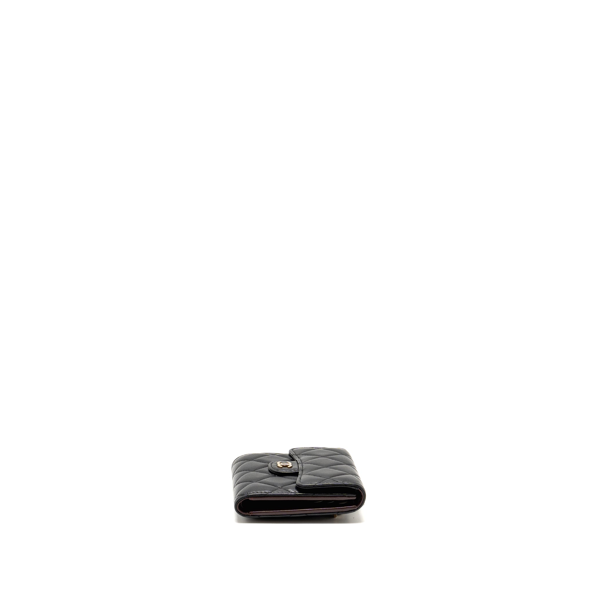 chanel-flap-square-wallet