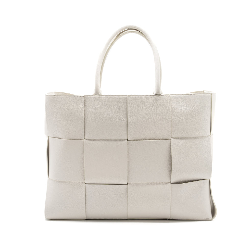 bottega-veneta-large-arco-tote-bag-calfskin-white-shw