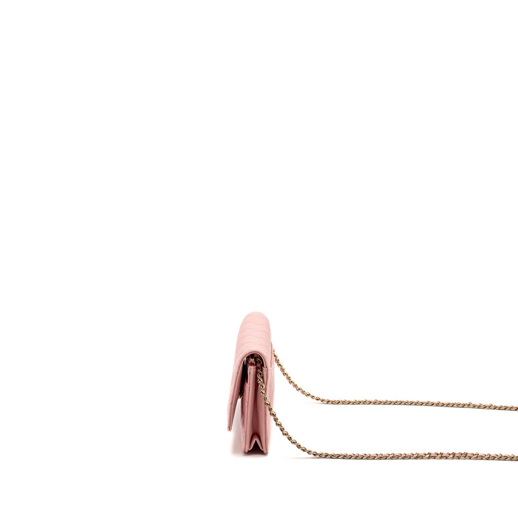 chanel-classic-wallet-on-chain-caviar-pink-lghw-microchip