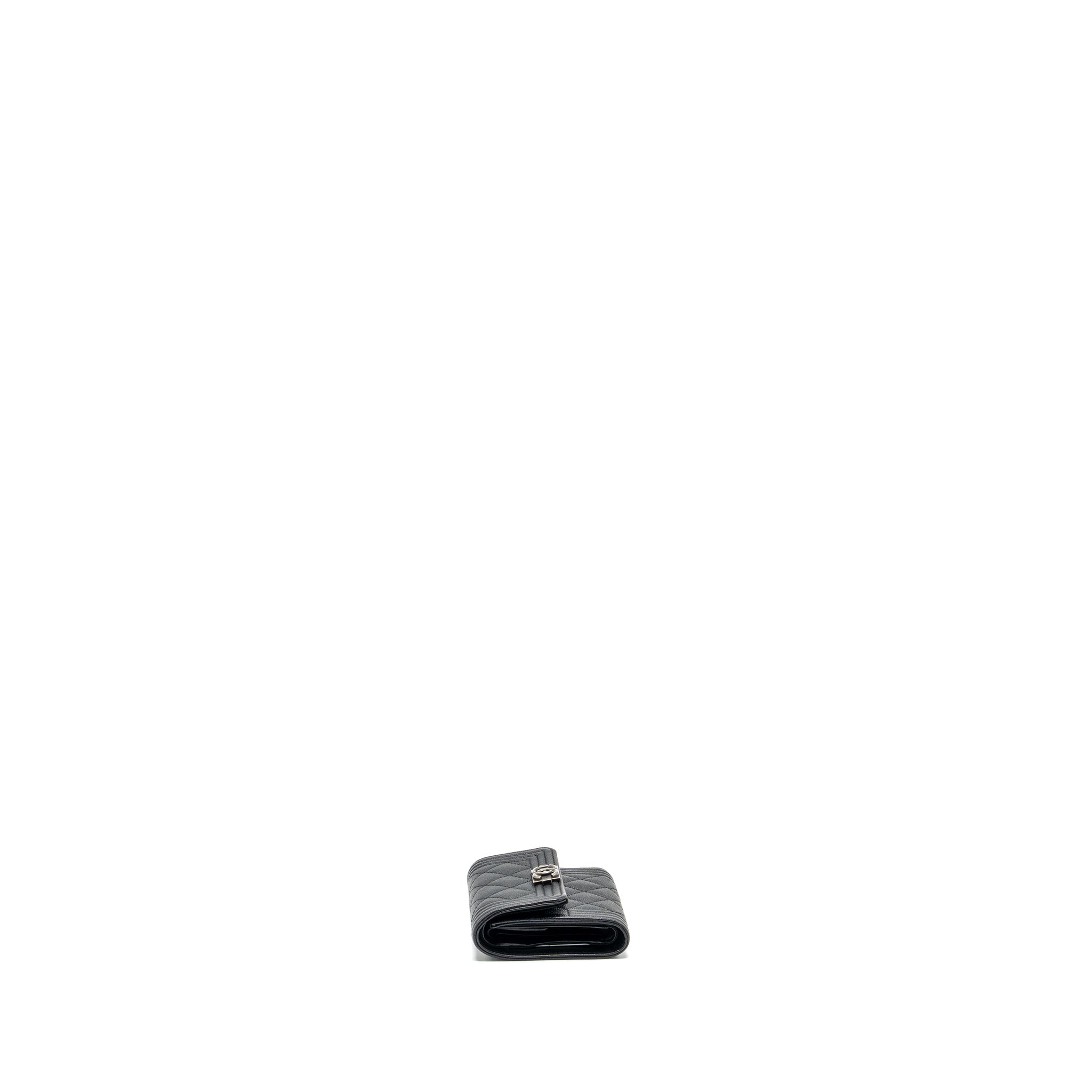 chanel-boy-flap-compact-wallet-caviar-black-ruthenium-hardware