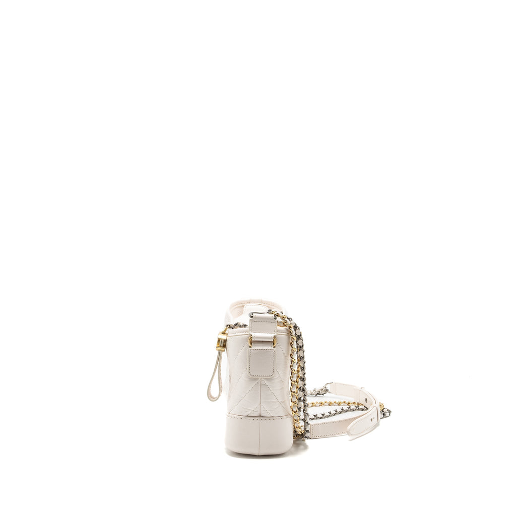 chanel-small-chevron-gabrielle-hobo-bag-calfskin-white-multicolour-hardware