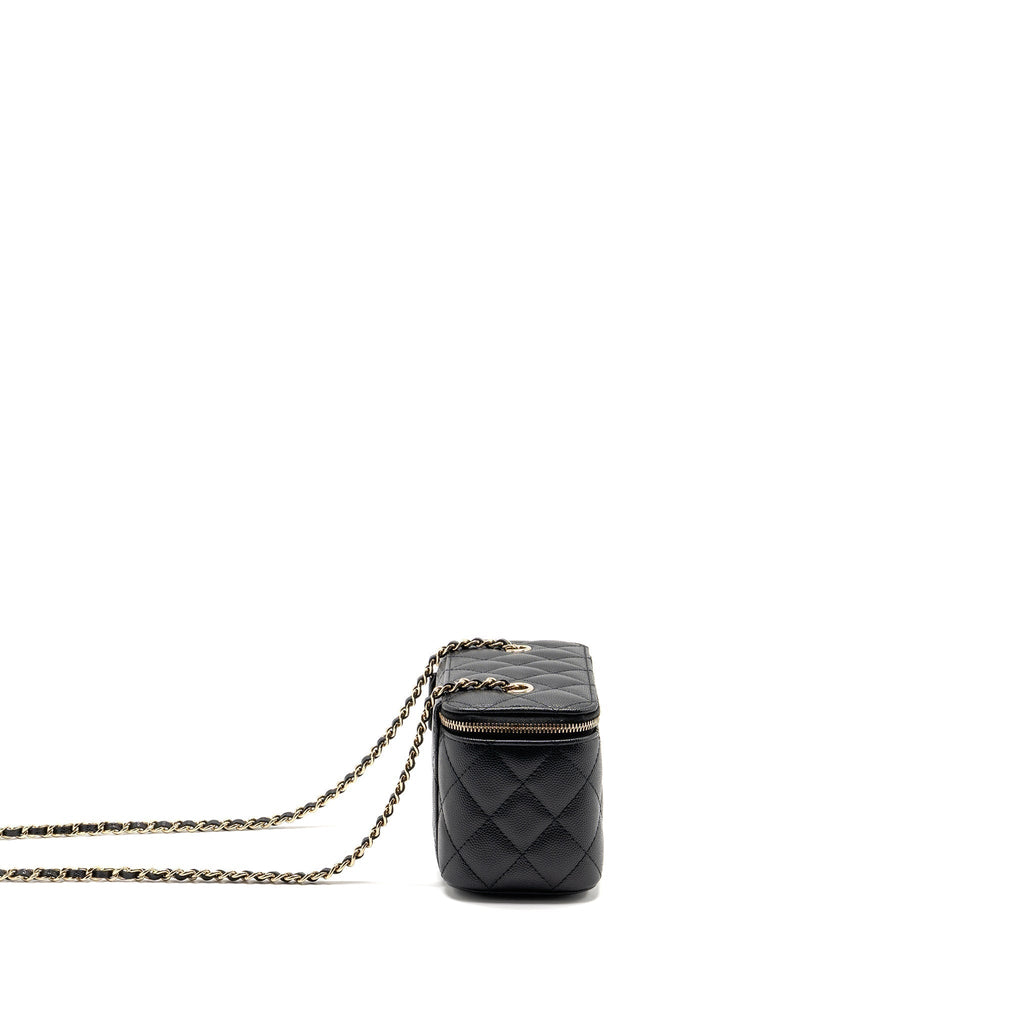 chanel-long-vanity-case-caviar-black-lghw-2