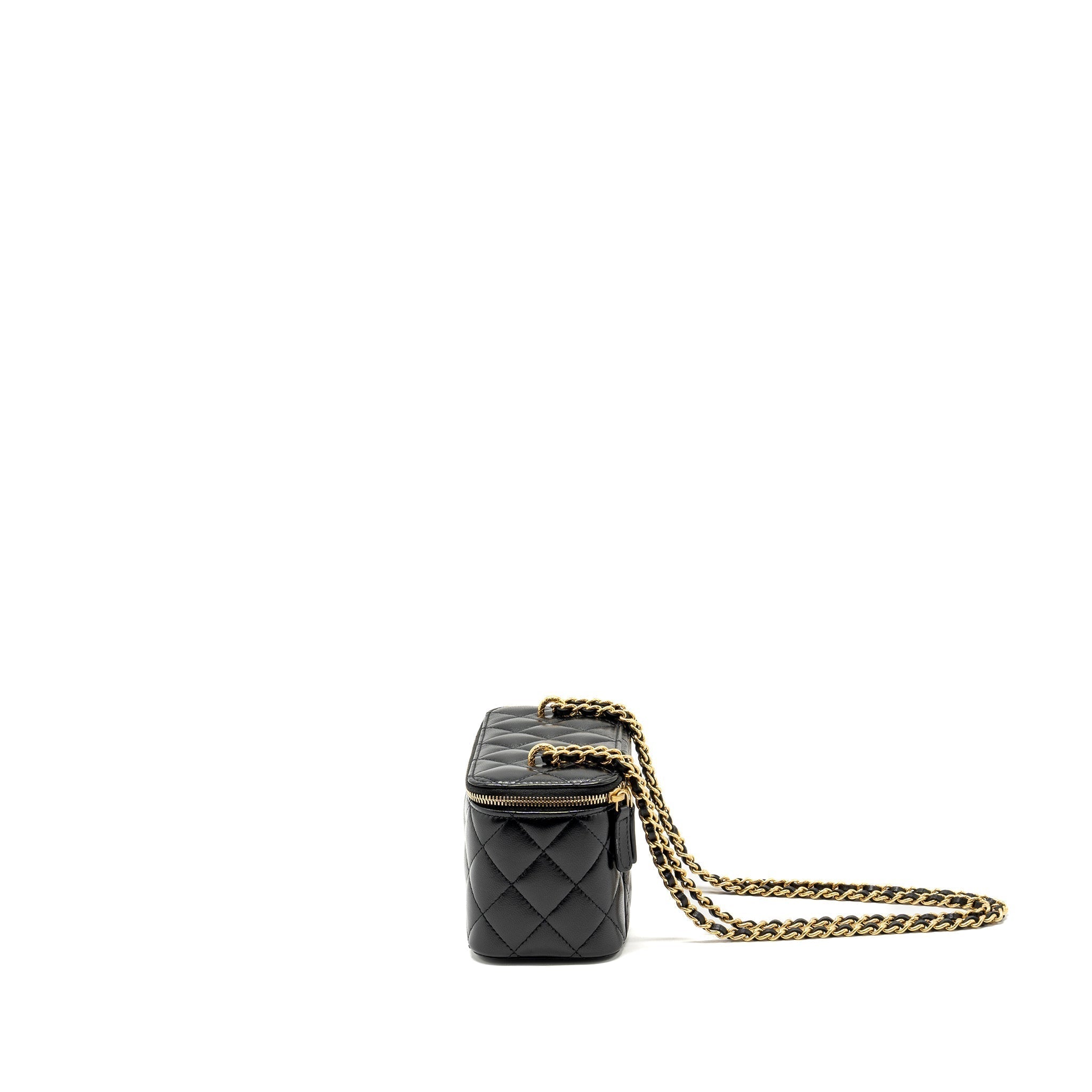 chanel-23c-long-vanity-with-chain-shiny-lambskin-black-ghw