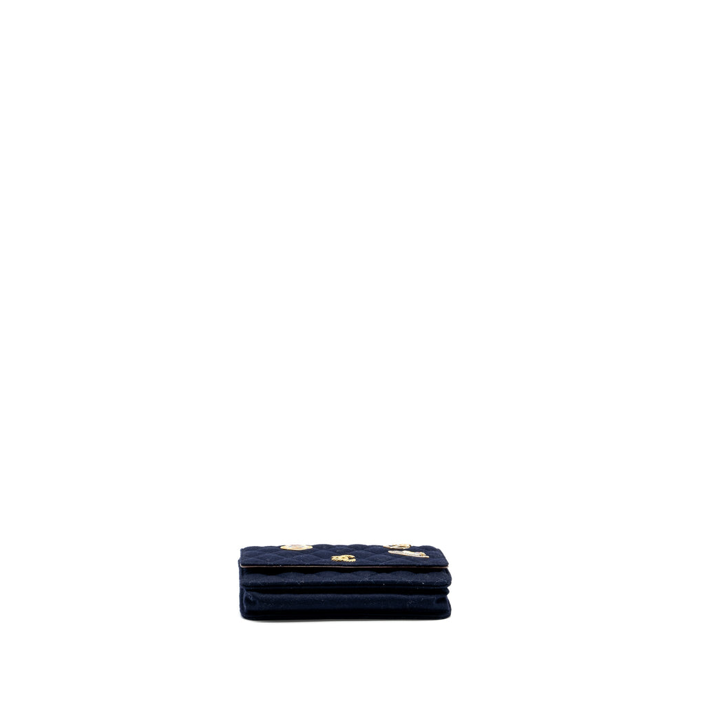 chanel-classic-wallet-on-chain-with-charms-velvet-black-ghw