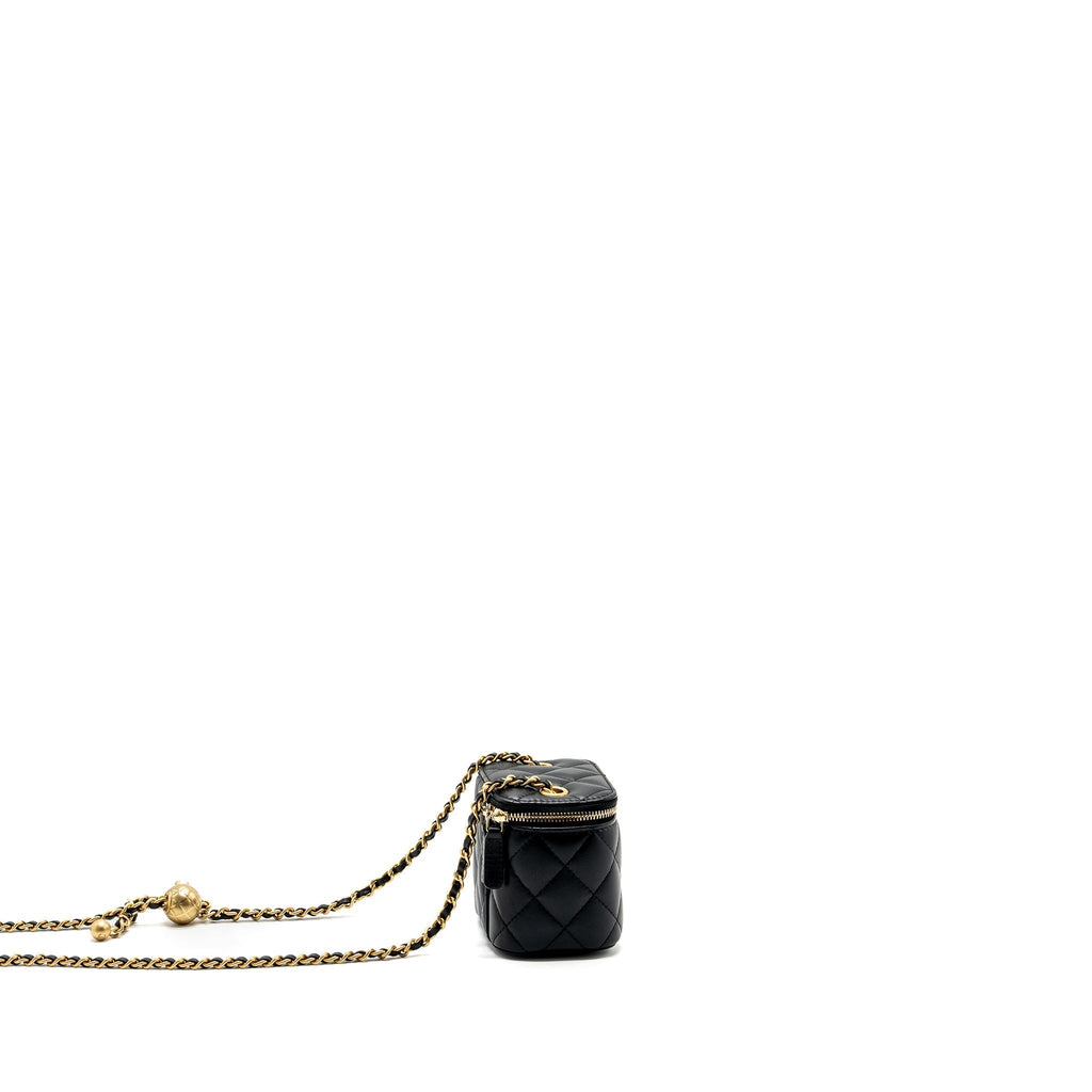 chanel-pearl-crush-mini-vanity-with-chain-lambskin-black-ghw-2