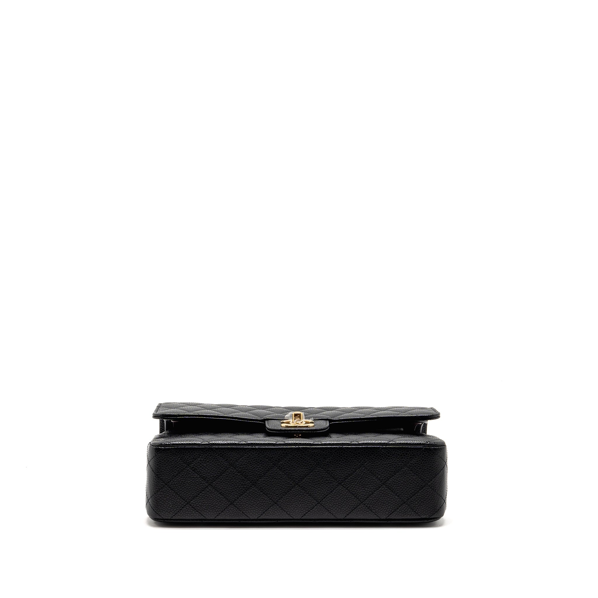 chanel-medium-classic-double-flap-bag-caviar-black-ghwmicrochip-1