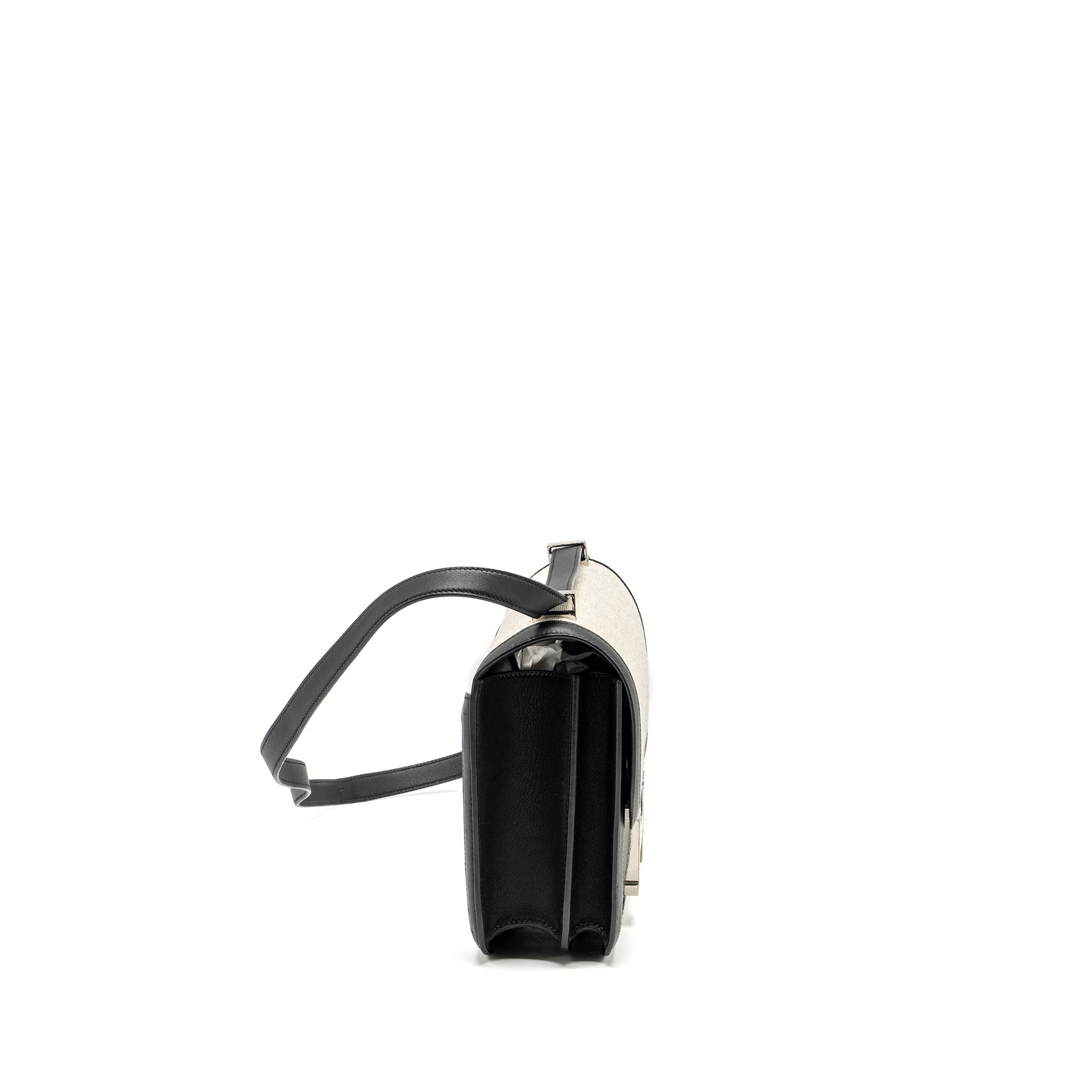 hermes-constance-24-toile-h-berline-plume-swift-black-shw-stamp-y