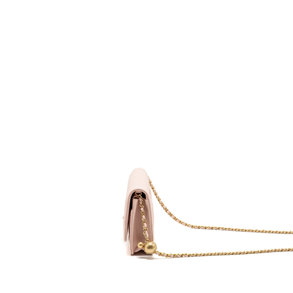 chanel-pearl-crush-wallet-on-chain-lambskin-light-pink-ghw-microchip-1