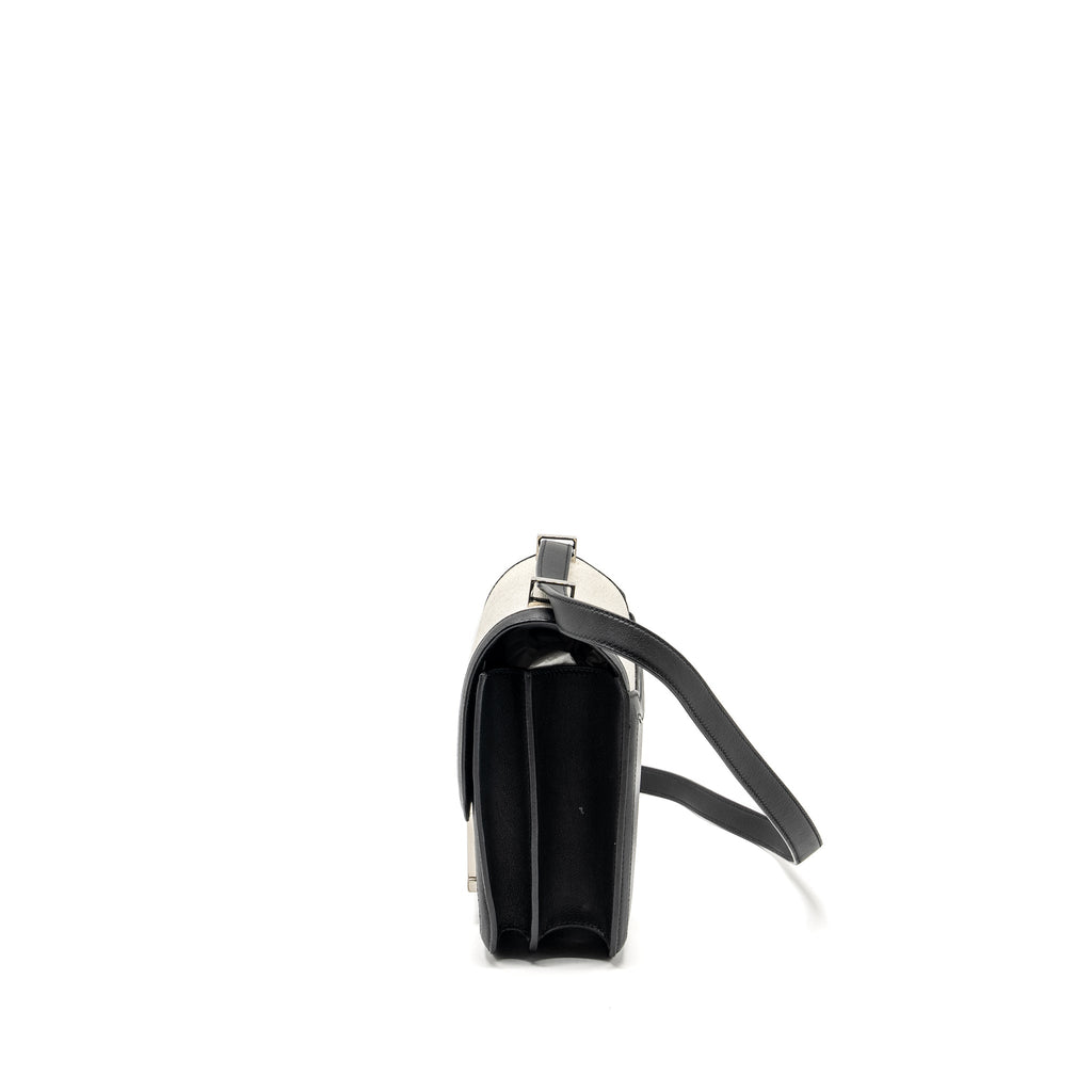 hermes-constance-24-toile-h-berline-plume-swift-black-shw-stamp-y