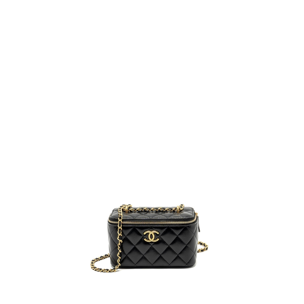 chanel-23c-long-vanity-with-chain-shiny-lambskin-black-ghw