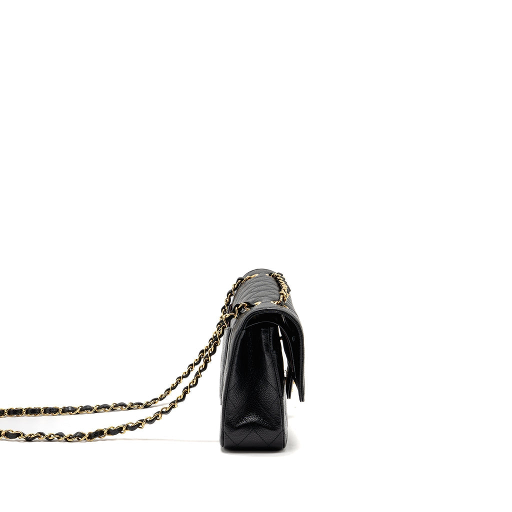 chanel-medium-classic-double-flap-bag-caviar-black-ghwmicrochip-1