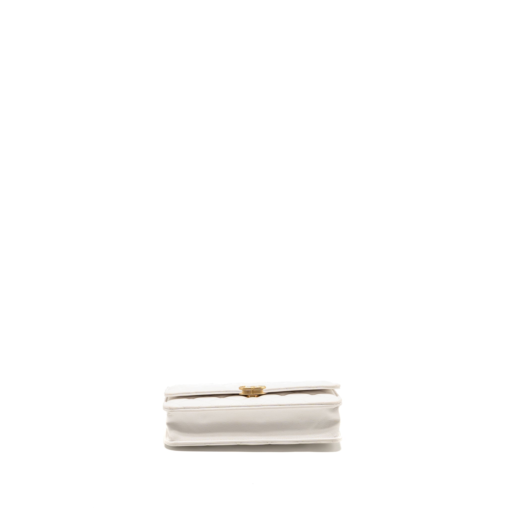 chanel-giant-chain-classic-wallet-on-chain-lambskin-white-multicolour-hardware-microchip