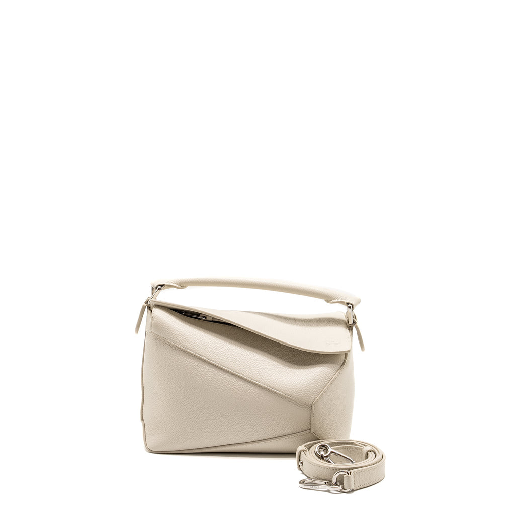 loewe-small-puzzle-bag-grained-calfskin-white-shw-copy-1