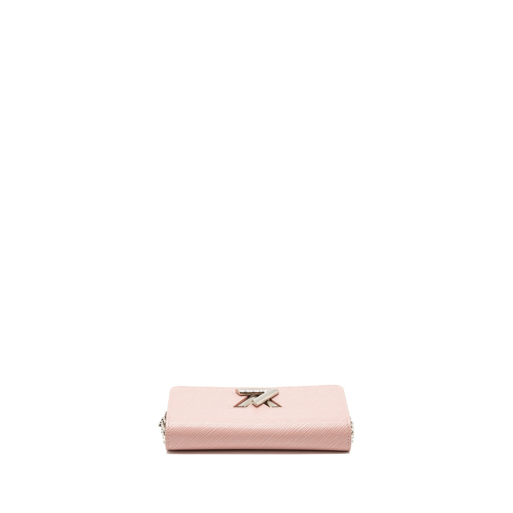 louis-vuitton-twist-chain-pouch-epi-rose-ballerine-shw