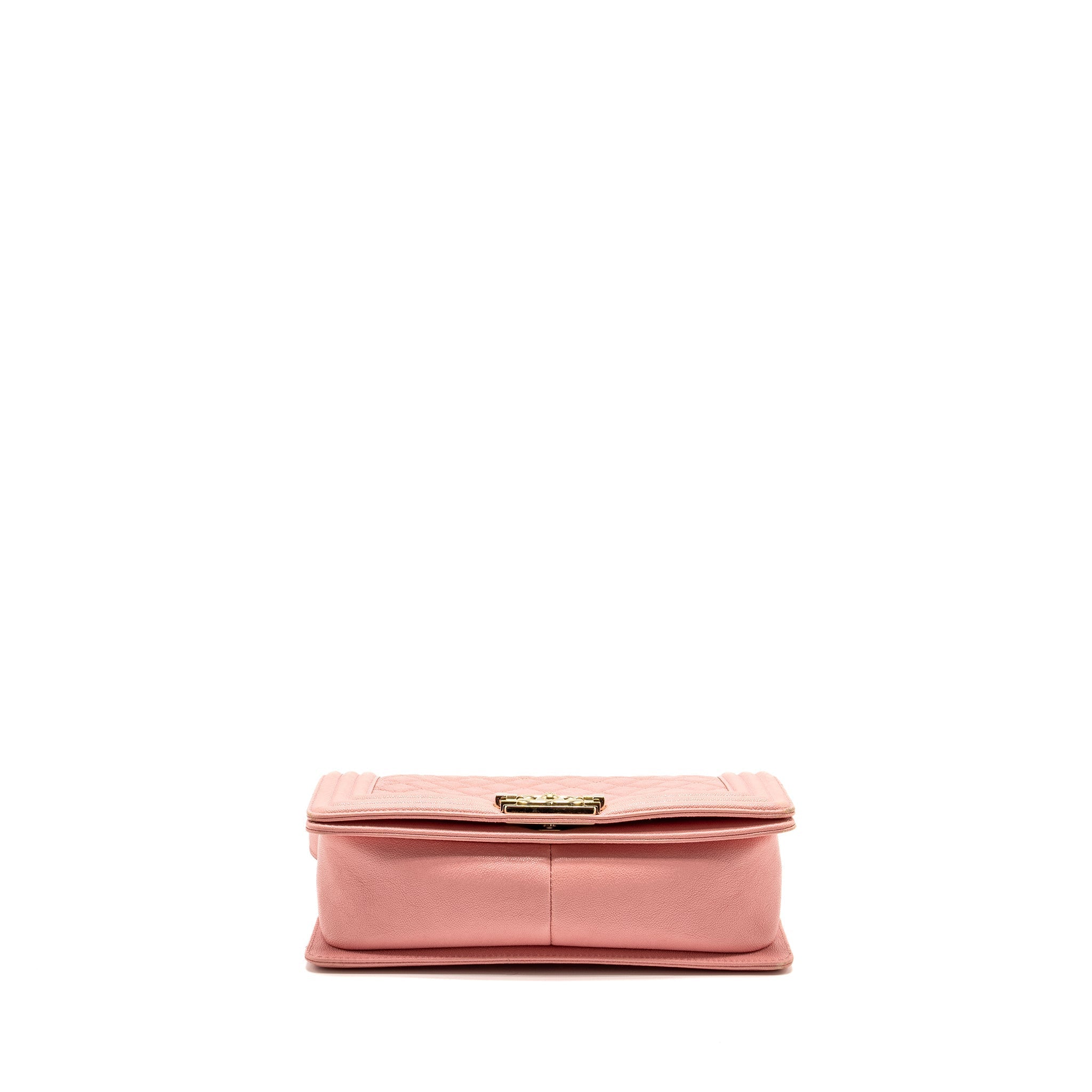 chanel-medium-boy-bag-caviar-pink-lghw-1