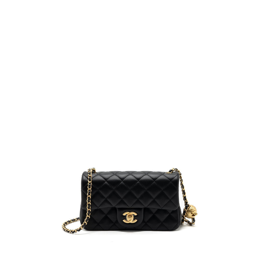 chanel-23k-pearl-crush-mini-rectangular-flap-bag-lambskin-black-brushed-ghwmicrochip