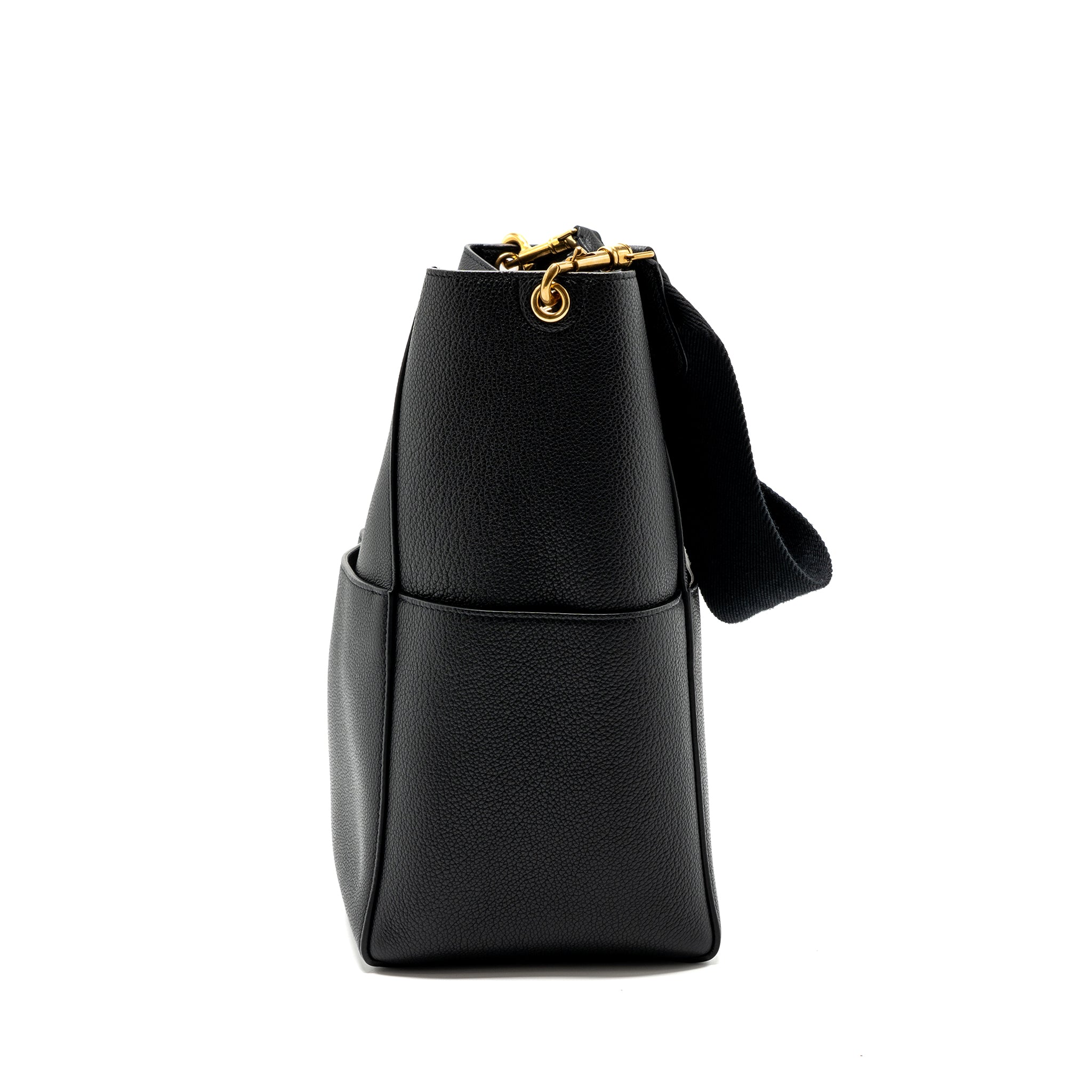 celine-sangle-bucket-bag-grained-calfskin-black-ghw