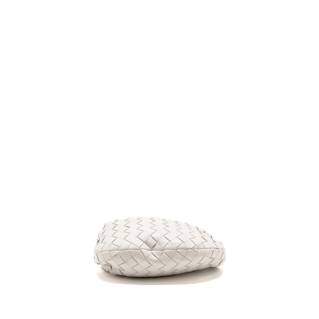 bottega-veneta-white-1