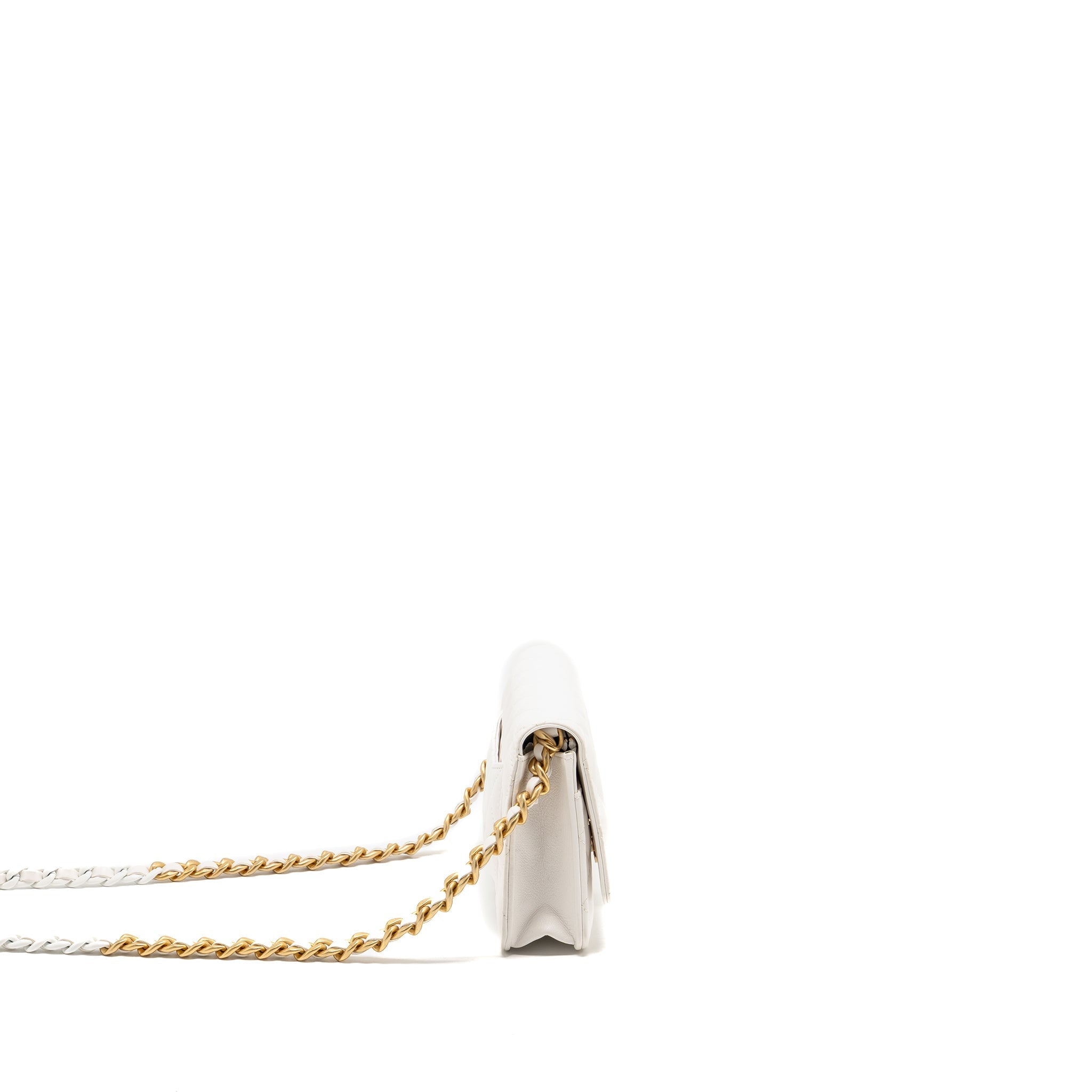 chanel-giant-chain-classic-wallet-on-chain-lambskin-white-multicolour-hardware-microchip