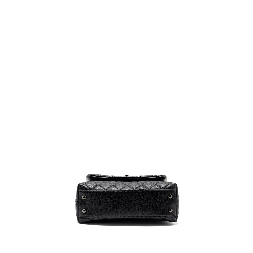 chanel-small-coco-handle-caviar-so-black-with-black-hardware-1