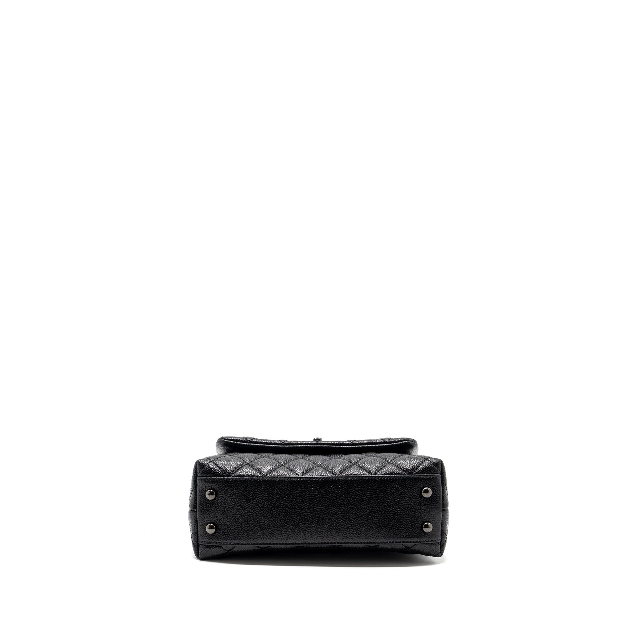 chanel-small-coco-handle-caviar-so-black-with-black-hardware-1