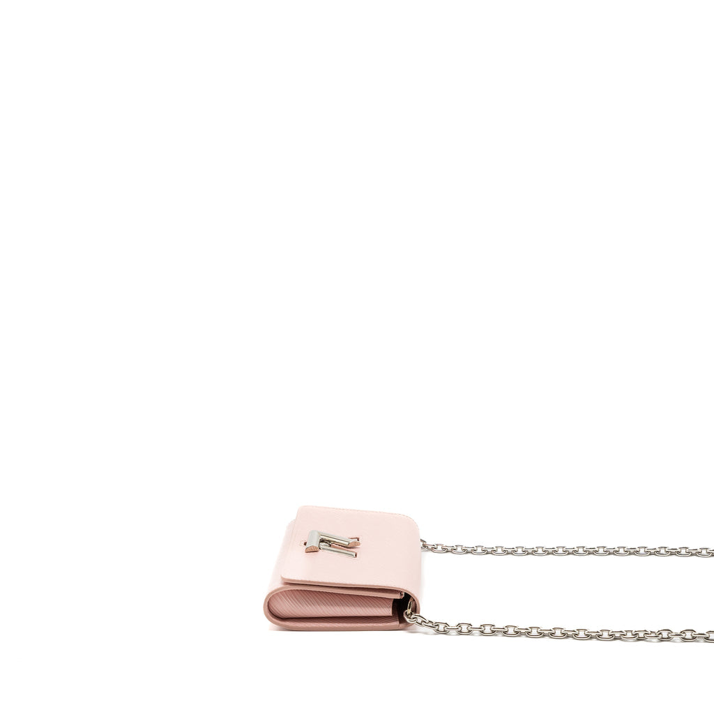 louis-vuitton-twist-chain-pouch-epi-rose-ballerine-shw