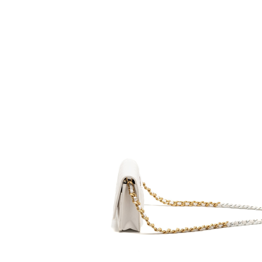 chanel-giant-chain-classic-wallet-on-chain-lambskin-white-multicolour-hardware-microchip