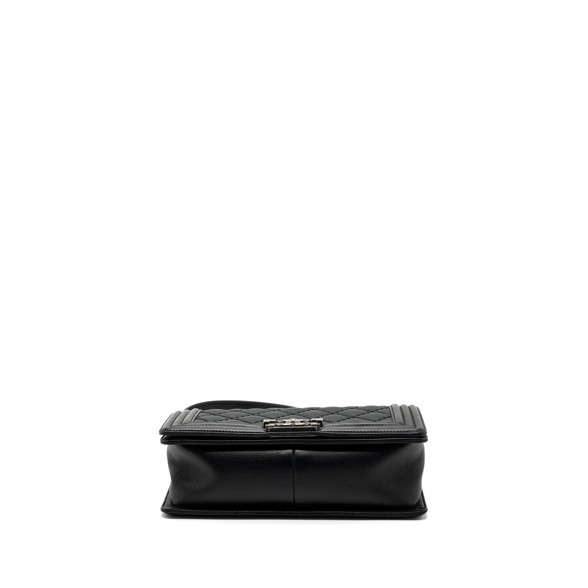 chanel-medium-boy-bag-calfskin-black-ruthenium-shw