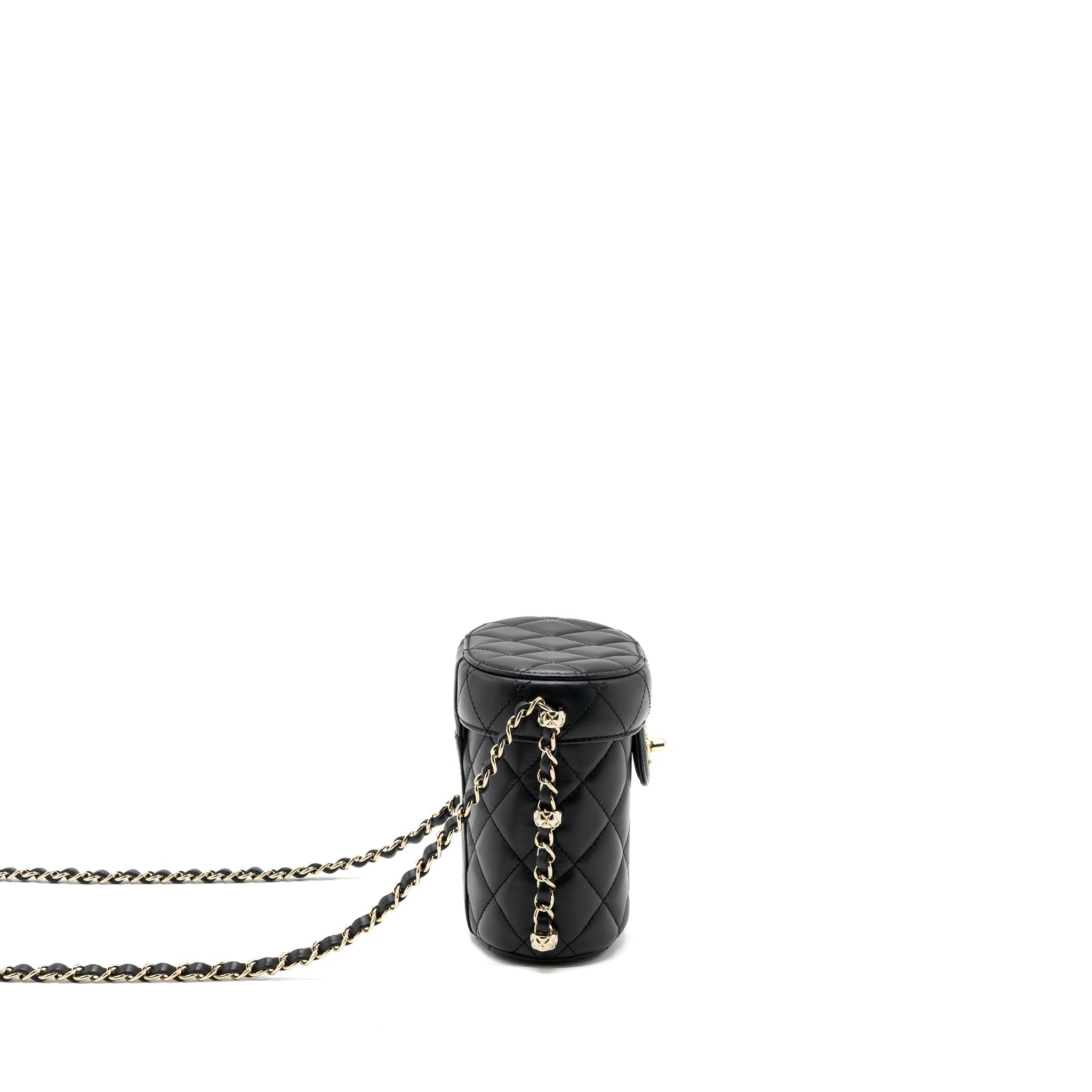 chanel-vanity-with-chain-lambskin-black-lghwmicrochip