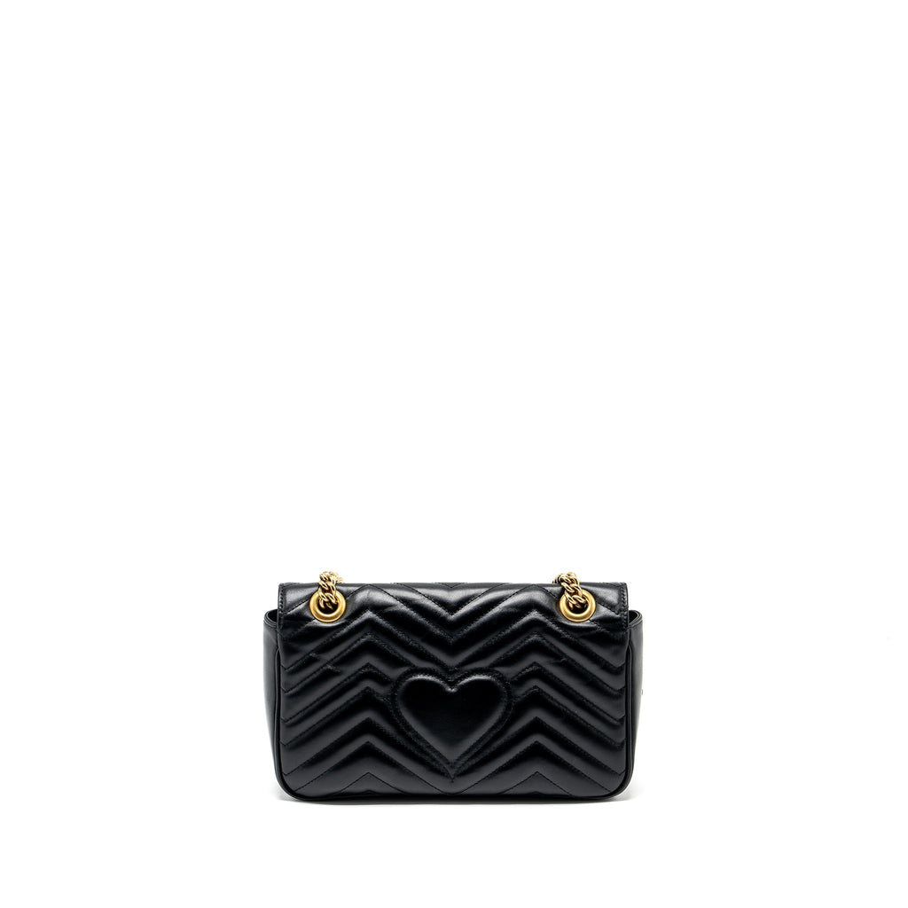 gucci-small-gg-marmont-shoulder-bag-calfskin-black-ghw