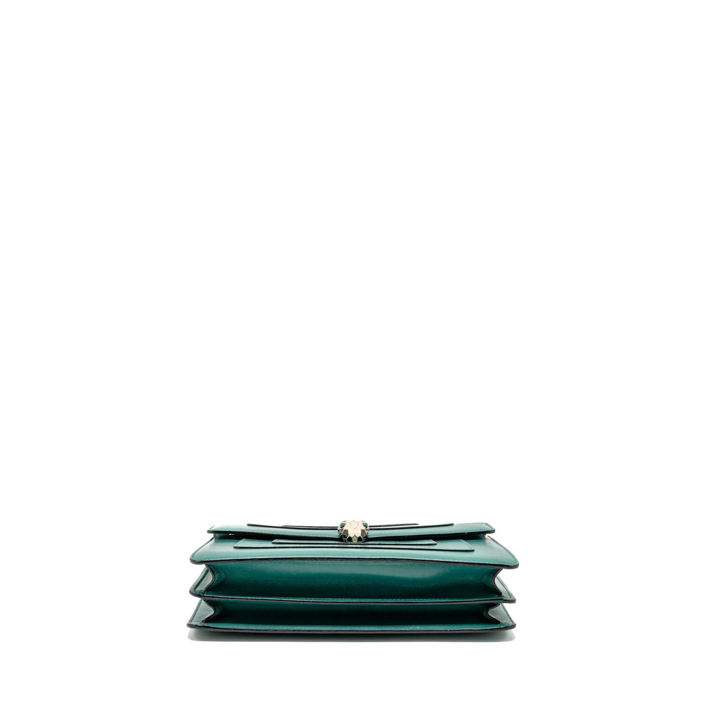bvlgari-serpenti-forever-bag-calfskin-green-lghw-1