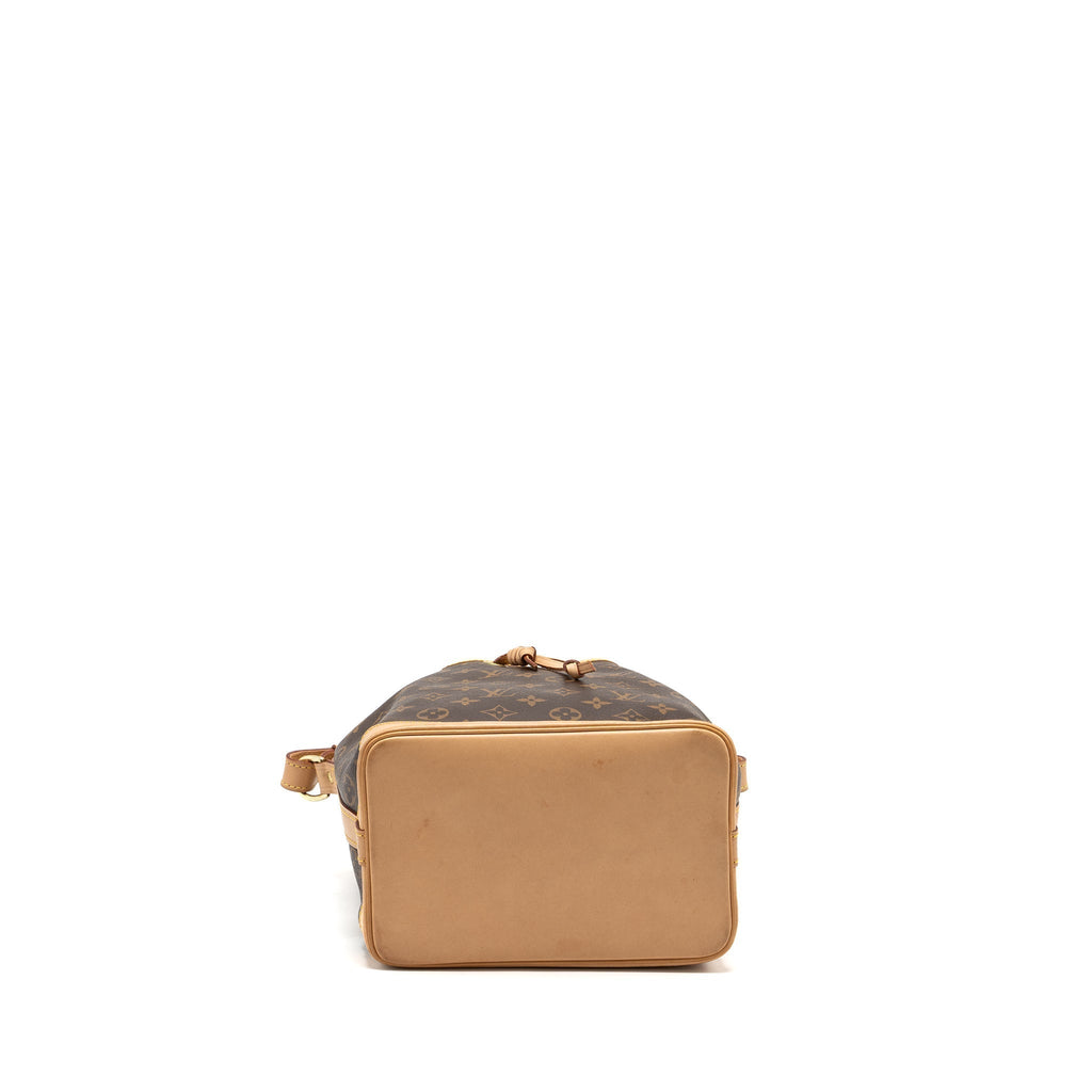 louis-vuitton-petit-noe-bb-monogram-canvas-ghw