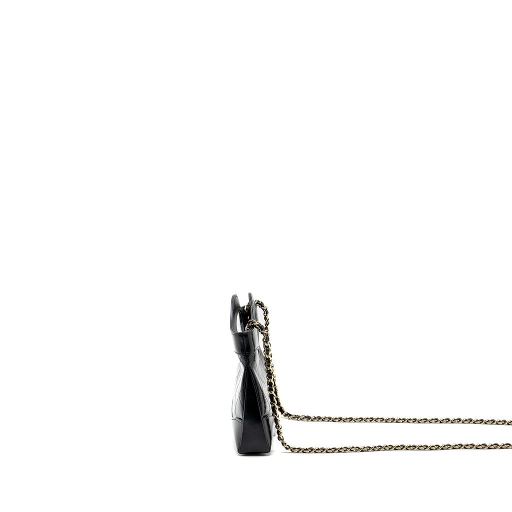 chanel-24c-mini-31-clutch-with-chain-shiny-calfskin-black-lghw-microchip-1